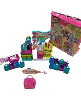 Shopkins Shoe Dazzle Fashion Spree Playset